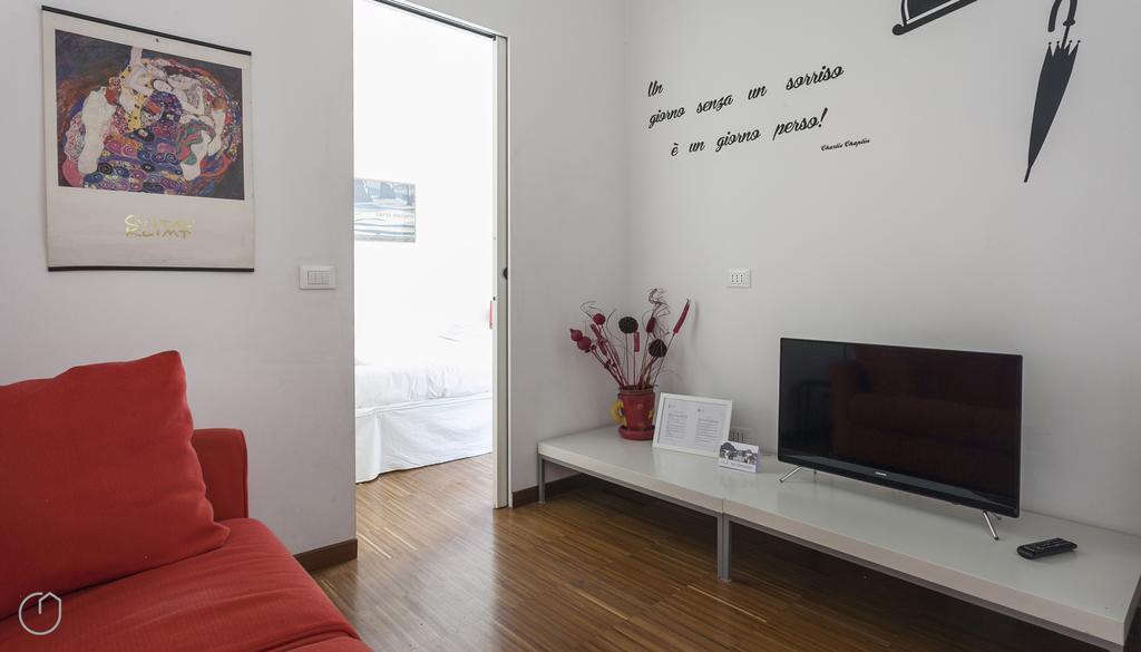 Italianway-Sismondi Apartment Milan Bagian luar foto