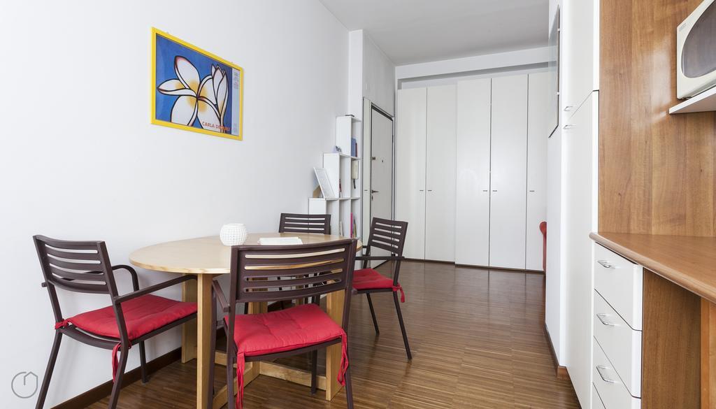 Italianway-Sismondi Apartment Milan Bagian luar foto